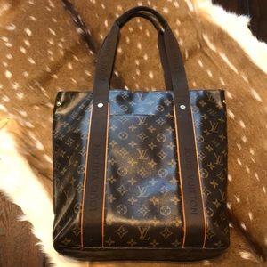 Louis Vuitton Beaubourg